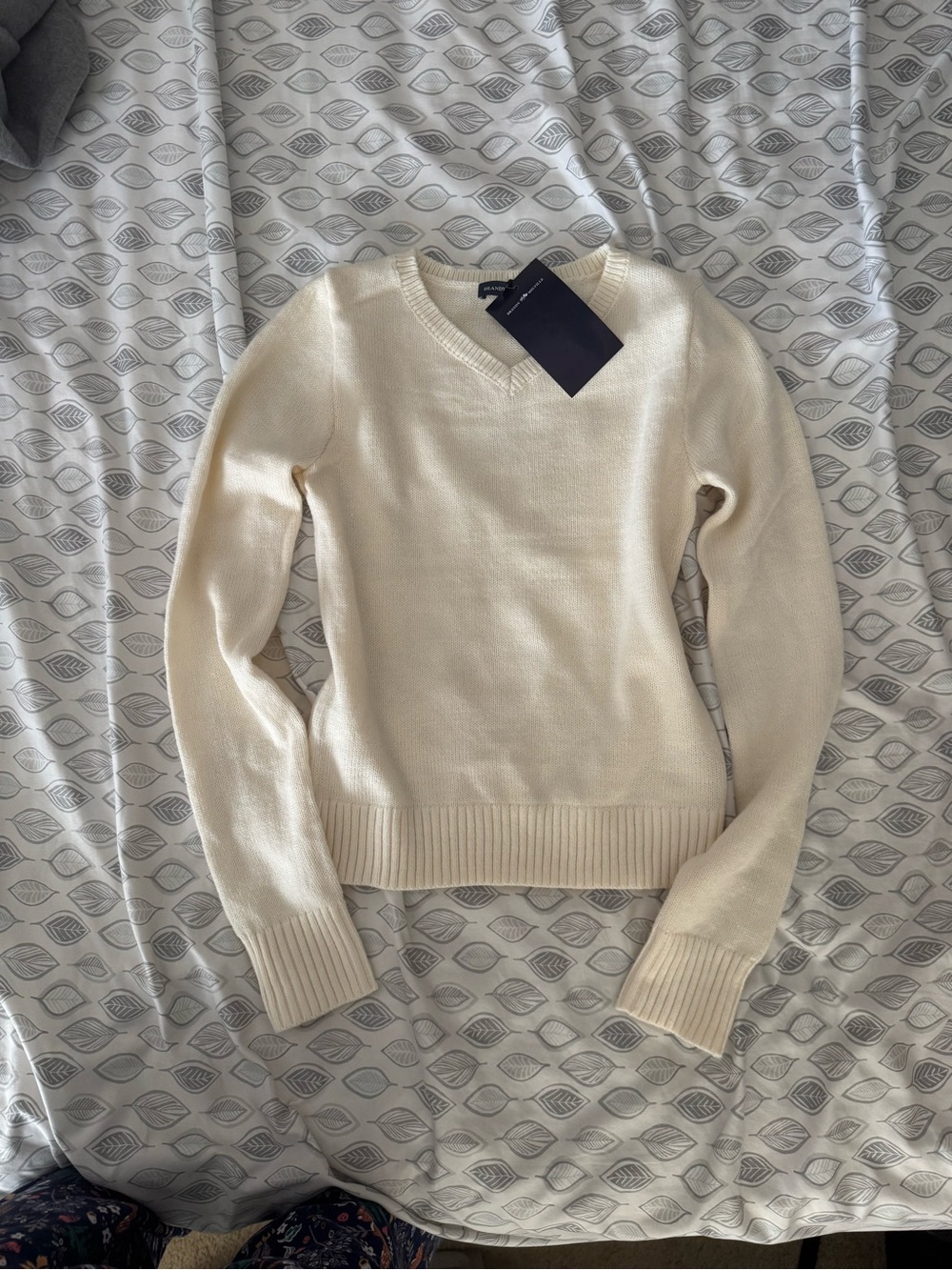 Brandy Melville Cream Eira Sweater